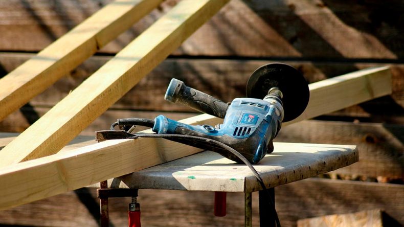 Новую поликлинику на Матросова в Барнауле откроют до конца 2026 года